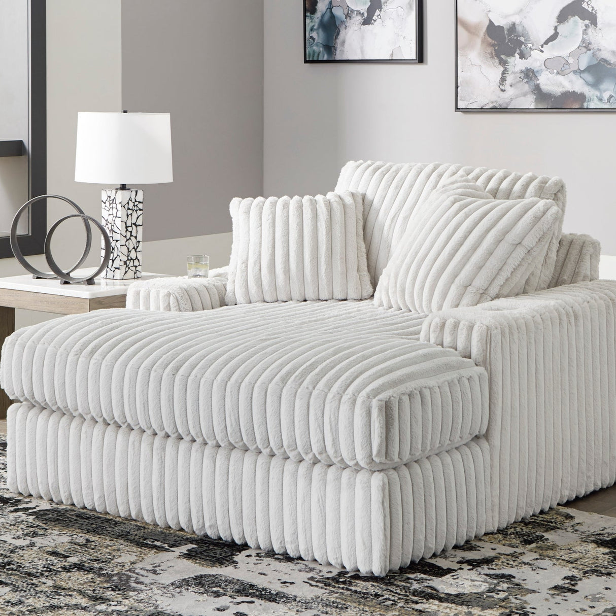 Fauteuil blanc velours côtelé surdimensionné - Stupendous