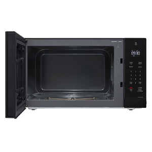 Micro-ondes de comptoir 1,5 pi³ - NeoChefMC avec cuisson par capteur