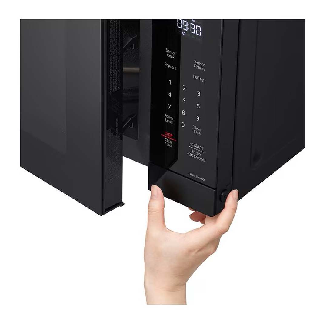 Micro-ondes de comptoir 1,5 pi³ - NeoChefMC avec cuisson par capteur