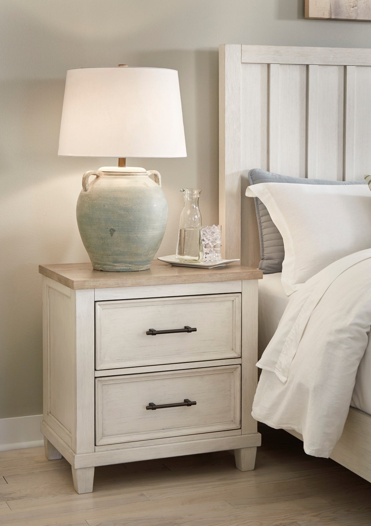 Table de chevet Brun clair en bois - Shaybrock