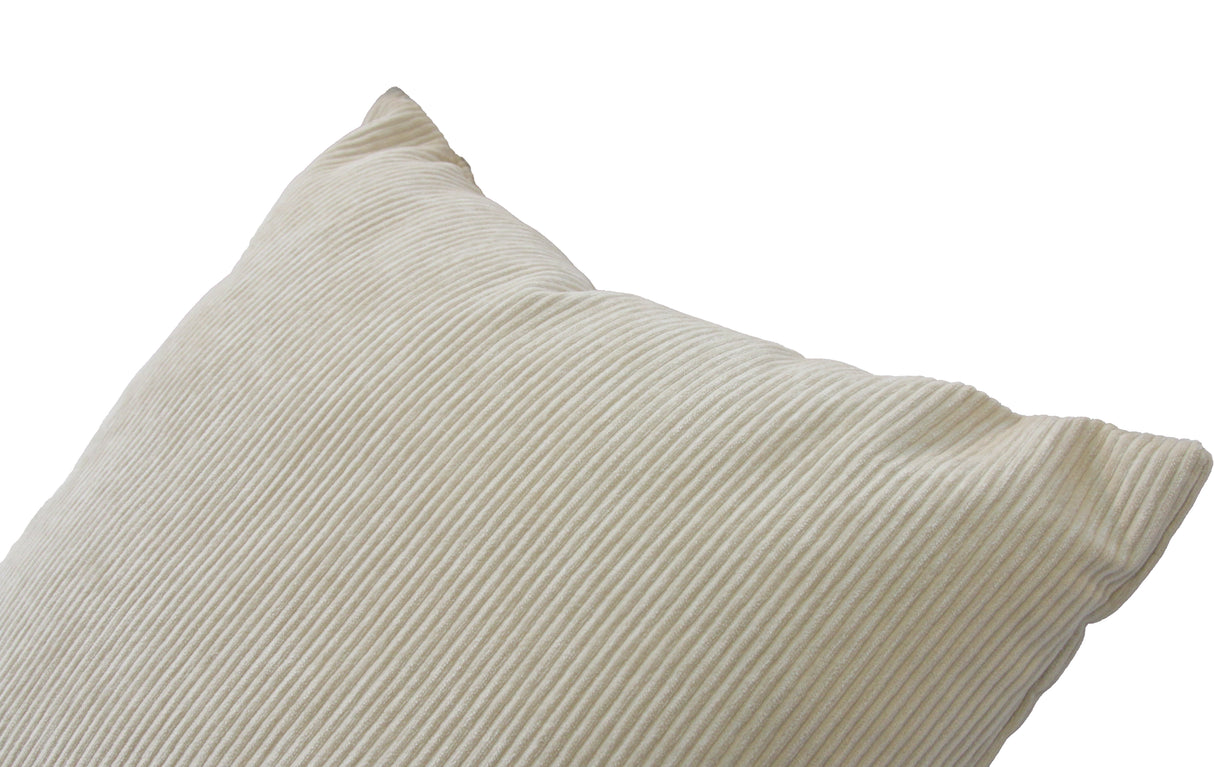 Coussin 20 x 20 po velours côtelé crème - Ricardo