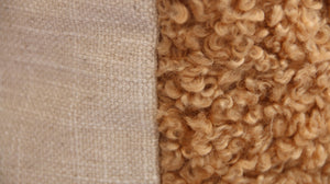 Coussin 22 x 22 po fausse fourrure brune - Brodie