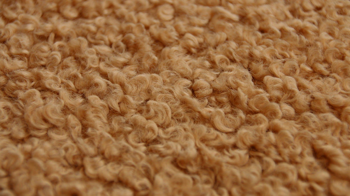 Coussin 22 x 22 po fausse fourrure brune - Brodie
