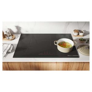 Plaque de cuisson à induction 30 po, Noir - Série 800 à 4 zones avec Wi-Fi