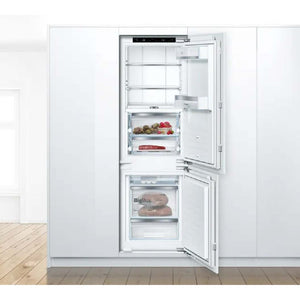 Réfrigérateur encastrable à congélateur inférieur 24 po, 8,3 pi³ Panneau requis - Série 800