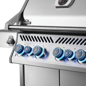 Barbecue au gaz propane 76 500 BTU - Rogue® PRO-S 525 RSIB