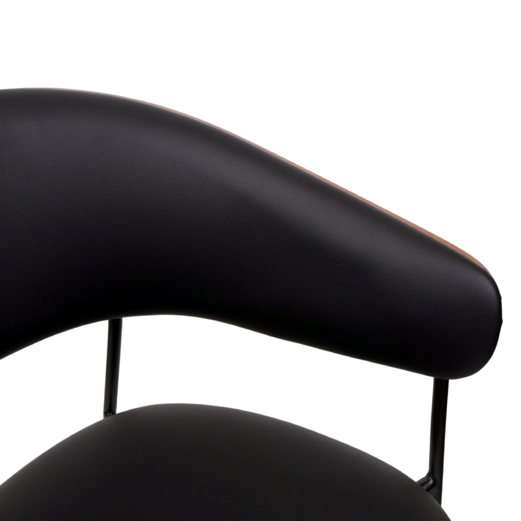 Chaise de salle à manger en bois de noyer et aspect cuir et tissu - Liam