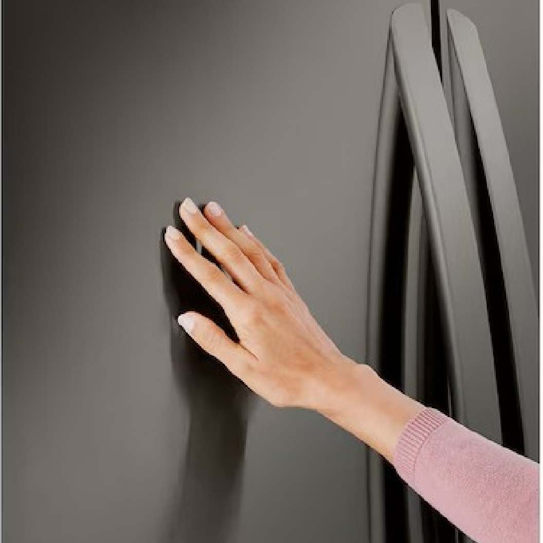 Réfrigérateur porte française à profondeur comptoir 36 po, 27 pi³ 3 portes Inox noir