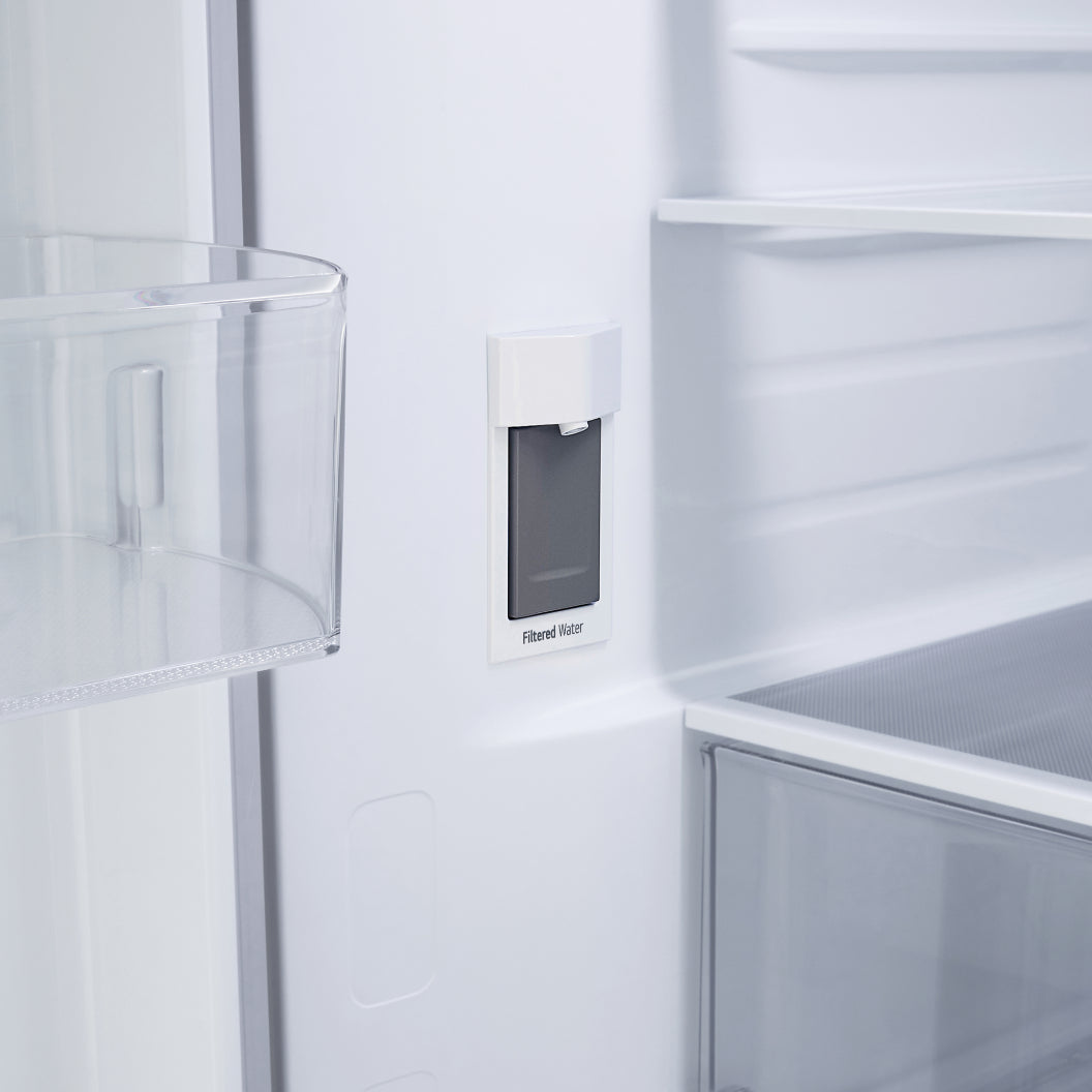Réfrigérateur porte française à profondeur comptoir 36 po, 25 pi³ 3 portes Inox avec distributeur d'eau et Wi-Fi