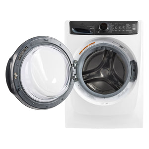 Laveuse à chargement frontal 27 po, 5,2 pi³ Blanc mat avec lavage LuxCare® Plus et SmartBoost®