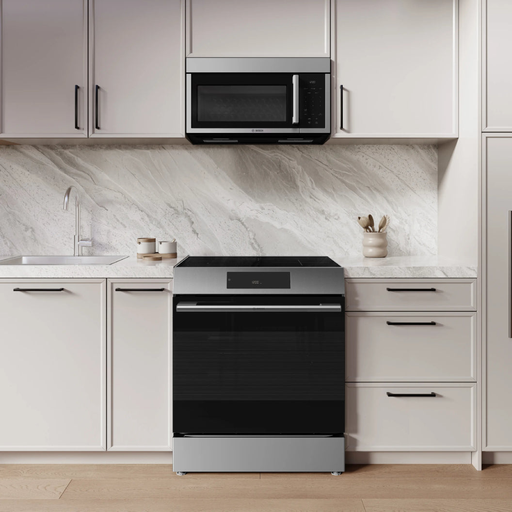 Cuisinière à induction encastrable 30 po, 5,8 pi³ Inox avec Air Fry et Autonettoyage - Série 300