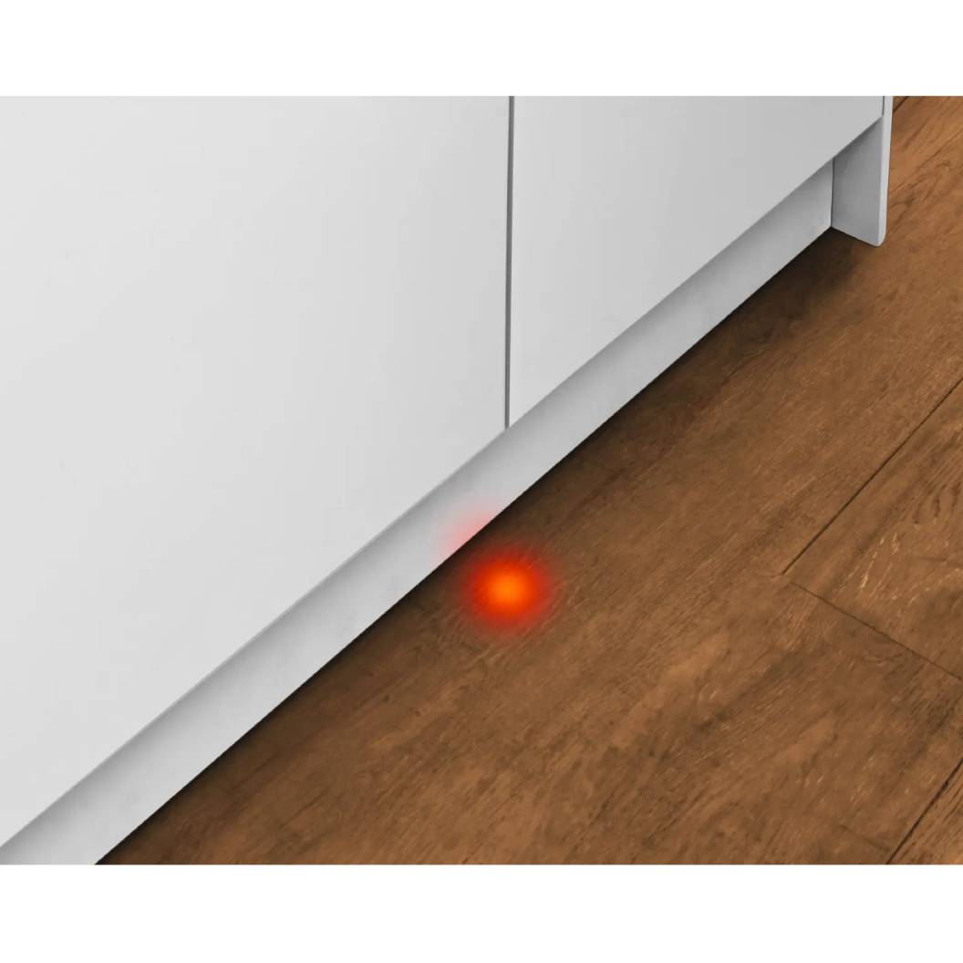 Lave-vaisselle encastrable 24 po, 46 dBA 3 paniers avec Zone Wash et Wi-Fi - Série 300