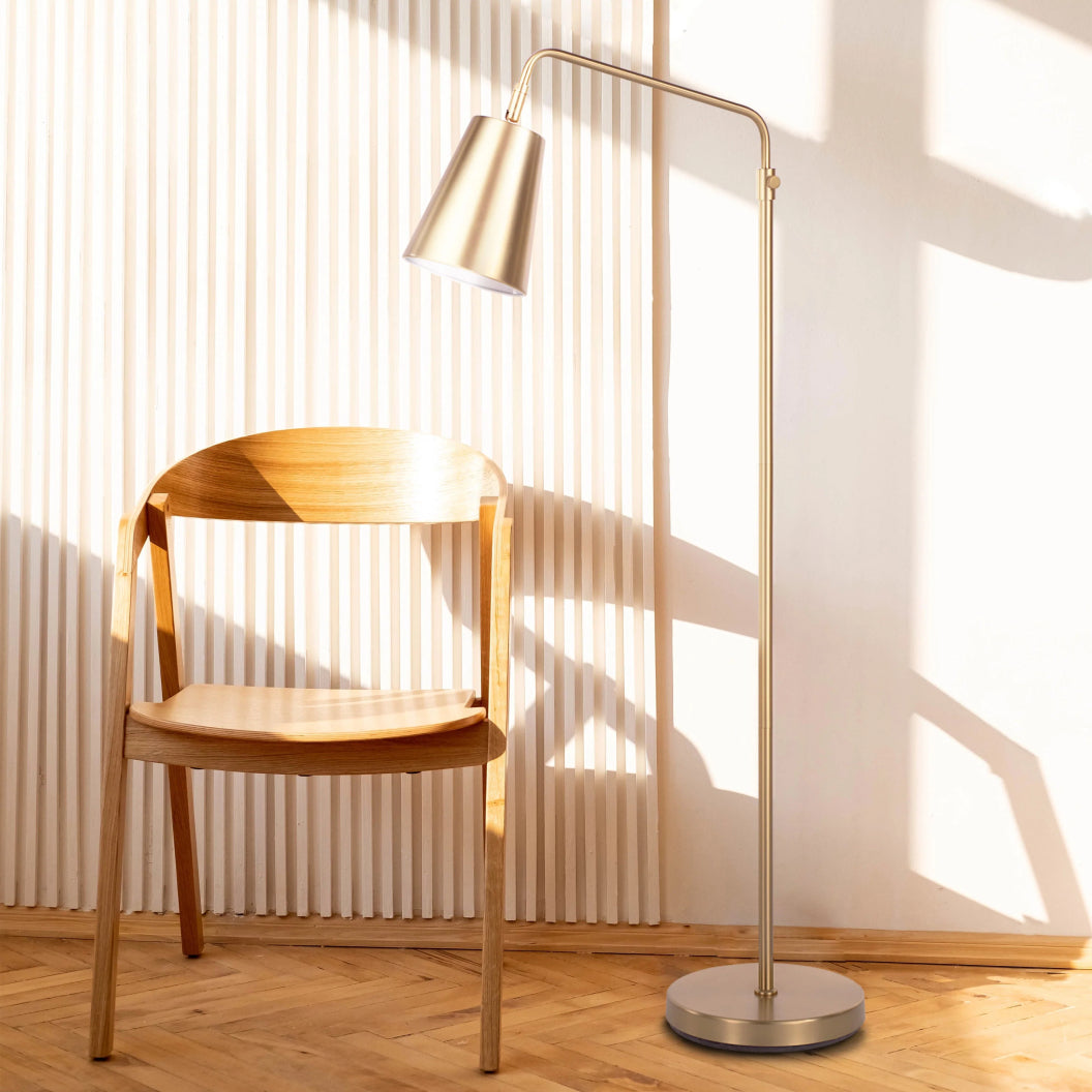 Lampe sur pied en fer laiton brossé 56,75 po - Vidura