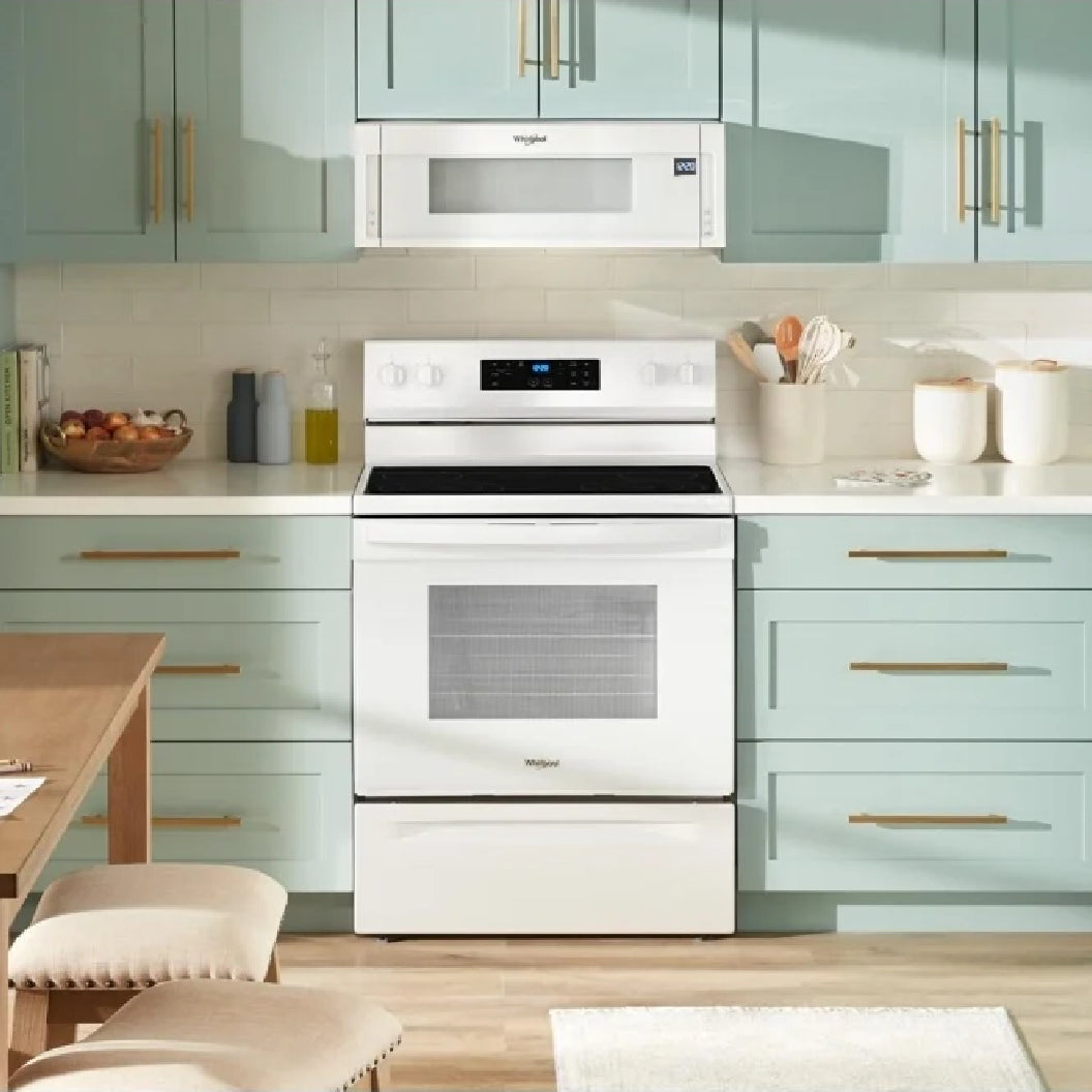 Cuisinière électrique 30 po, 5,3 pi³ Blanc avec Éléments FlexHeat™ et Sans préchauffage