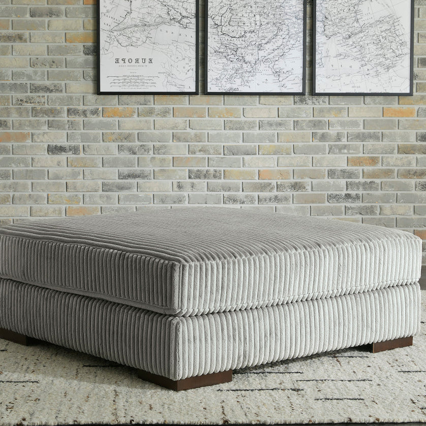 Ottoman surdimensionné en tissu - Lindyn