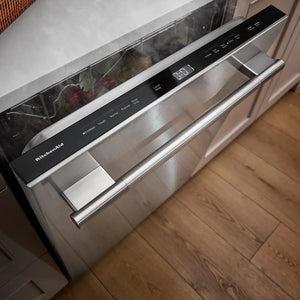 Lave-vaisselle encastrable 24 po, 47 dBA Inox 3 paniers avec Systèmes ProWash™ et ProDry™