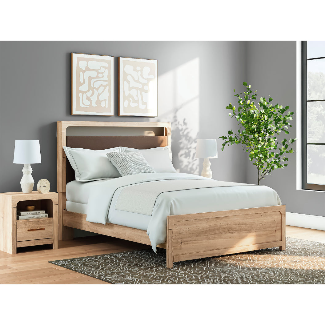 Lit complet avec tête rembourrée en tissu brun et bois/MDF beige Grand / Très grand - Kinlanni