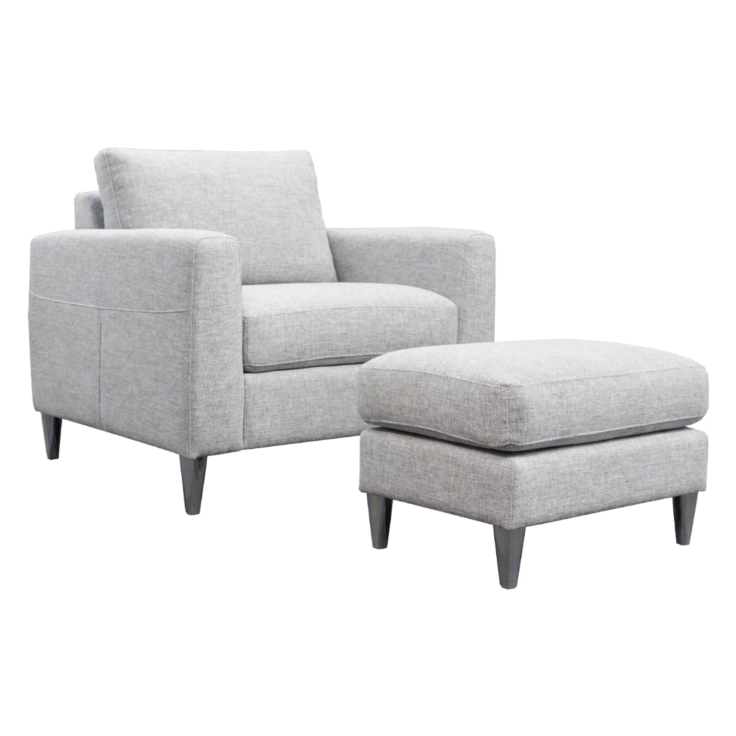 Fauteuil en tissu gris pâle avec ottoman - Atticus