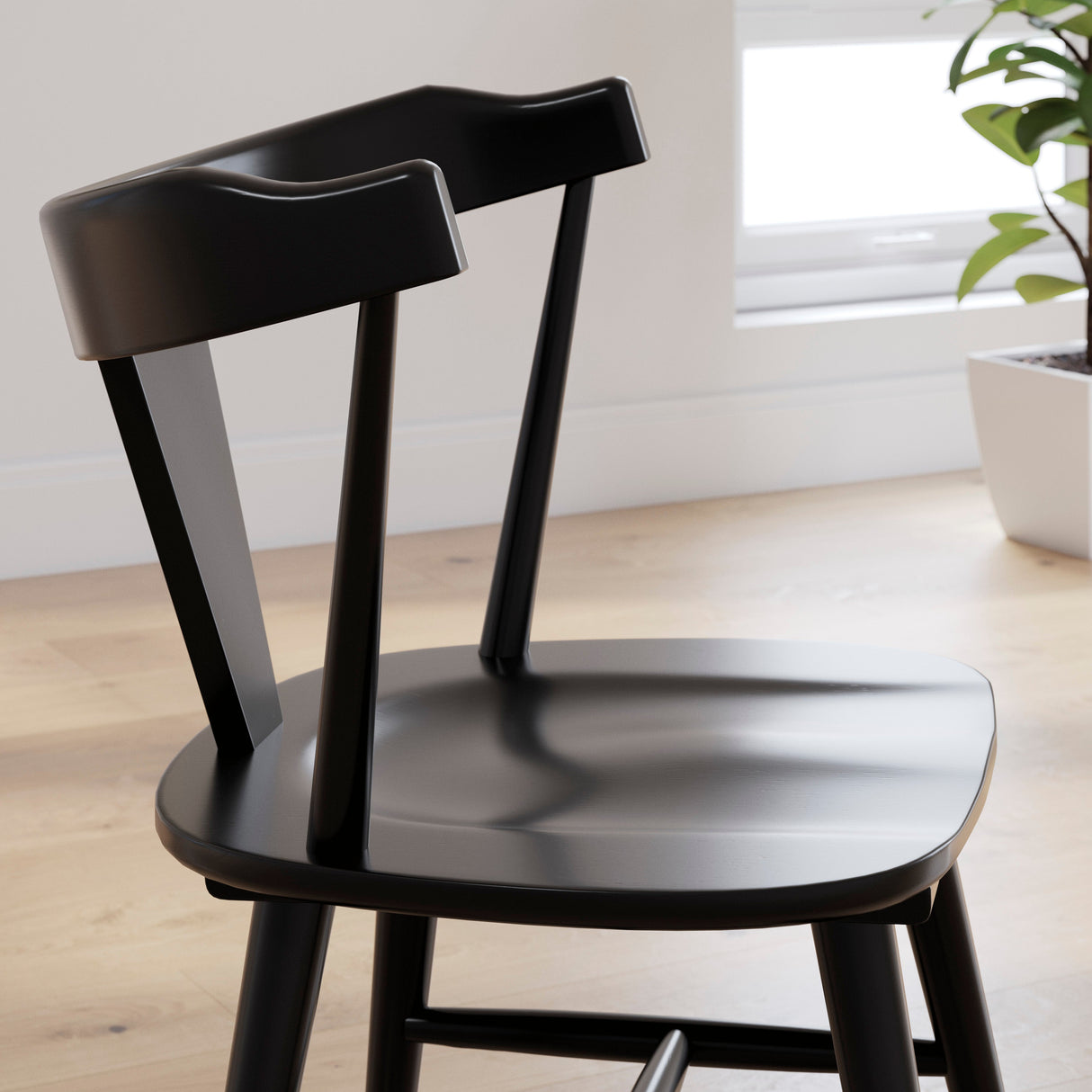 Ensemble de 2 chaises de salle à manger en bois noir - Gretlynn