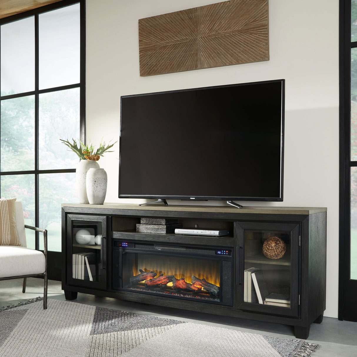 Meuble de télévision en bois et placage bicolore avec foyer électrique - Foyland