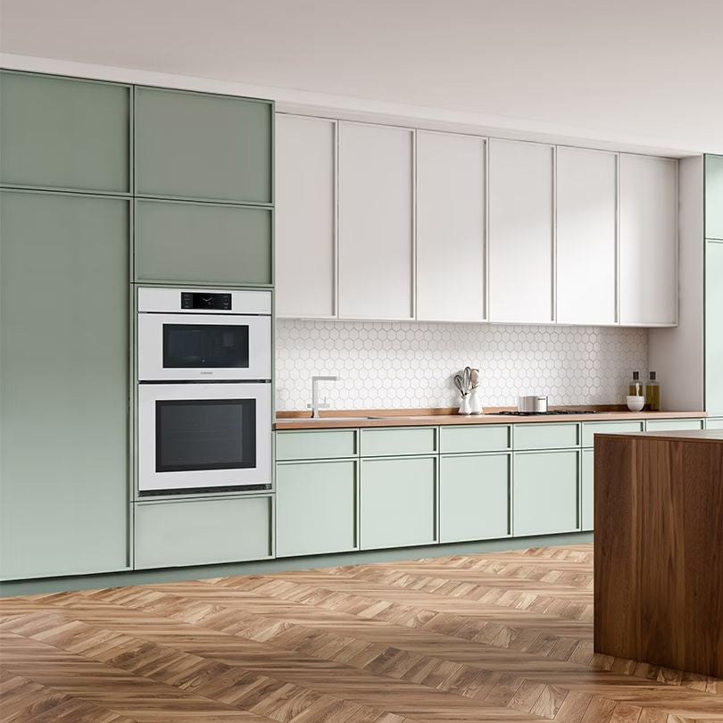 Four encastrable combiné électrique 30po, 5,1 pi³ en verre blanc - Bespoke