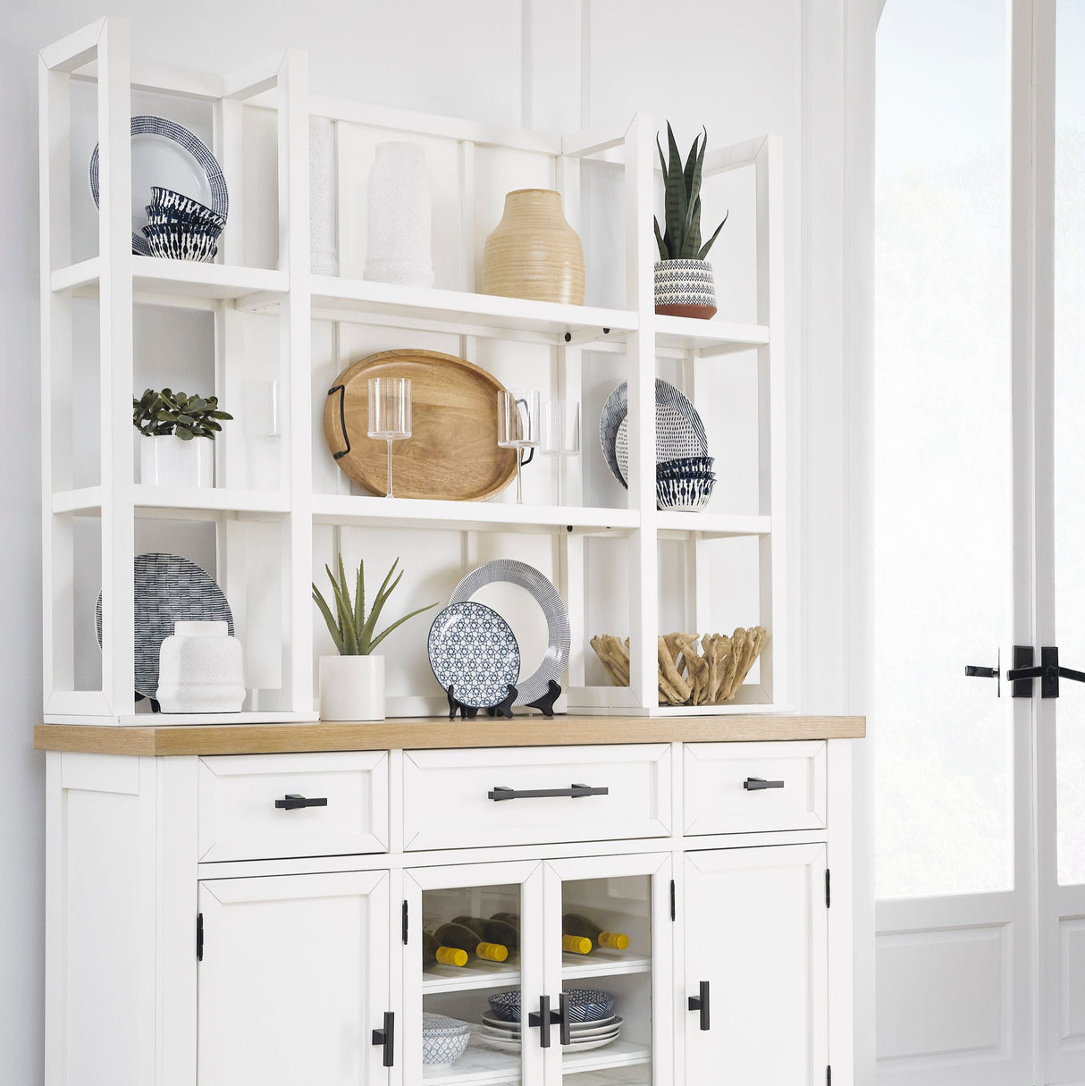 Huche de buffet en bois blanc - Ashbryn
