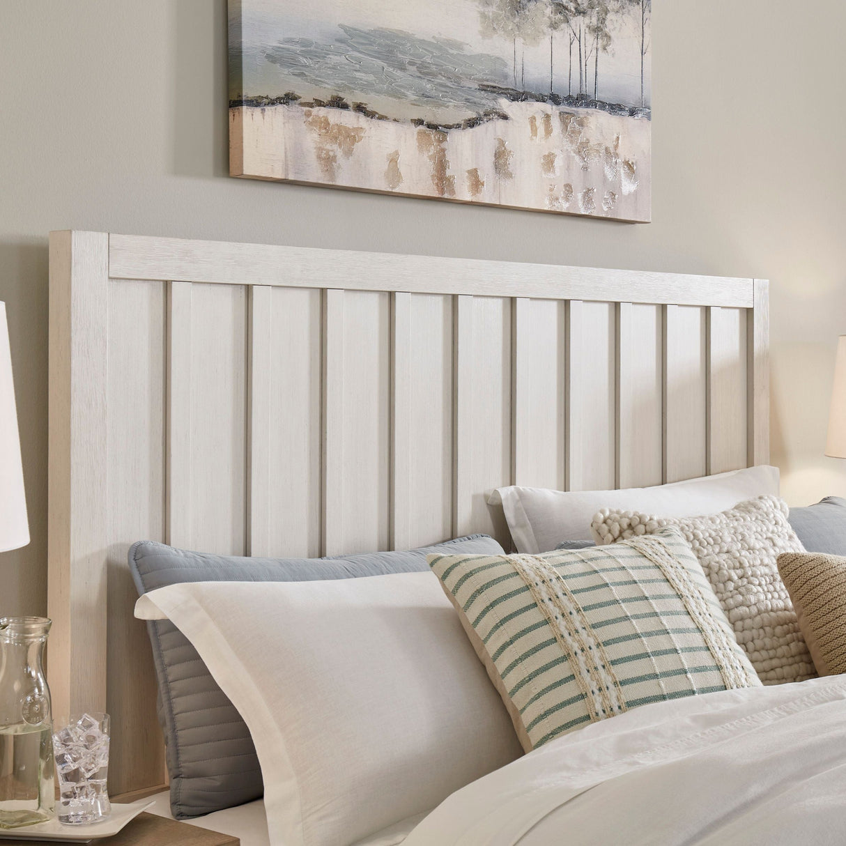 Lit grand complet en bois beige - Shaybrock