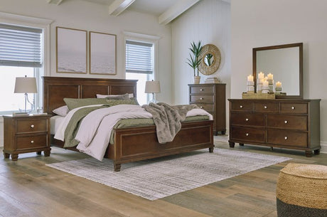 Ensemble de mobilier de chambre 5 pièces avec un très grand lit brun - Danabrin