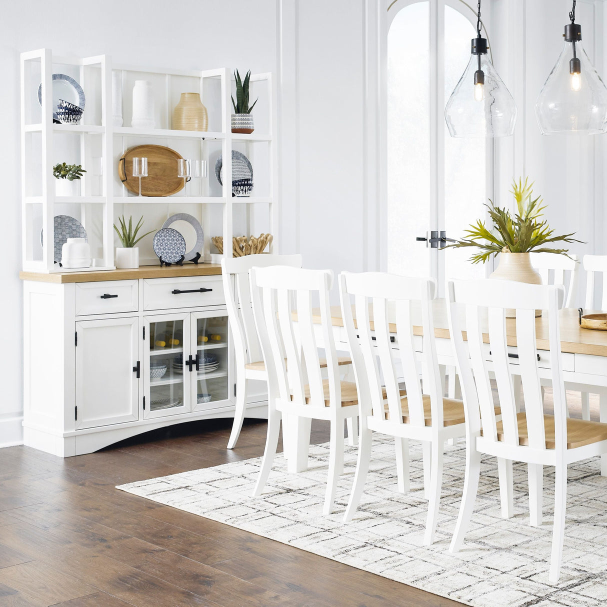 Huche de buffet en bois blanc - Ashbryn