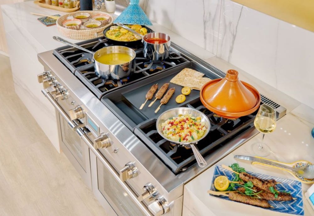 Cuisinière biénergie autoportante 48 po. avec brûleurs ExtraLow® Thermador PRD48WDSGC