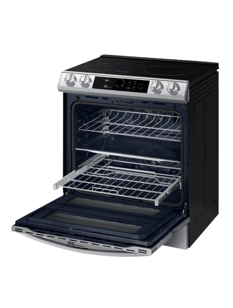 Cuisinière à induction encastrable 30 po. 6,3 pi³ avec convection Samsung NE63T8951SS/AC