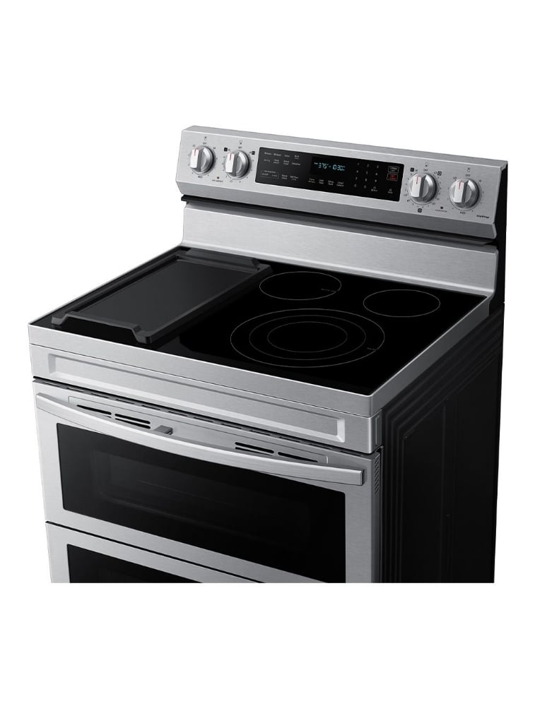 Cuisinière électrique autoportante 30 po. 6,3 pi³ avec convection Samsung NE63A6751SS/AC