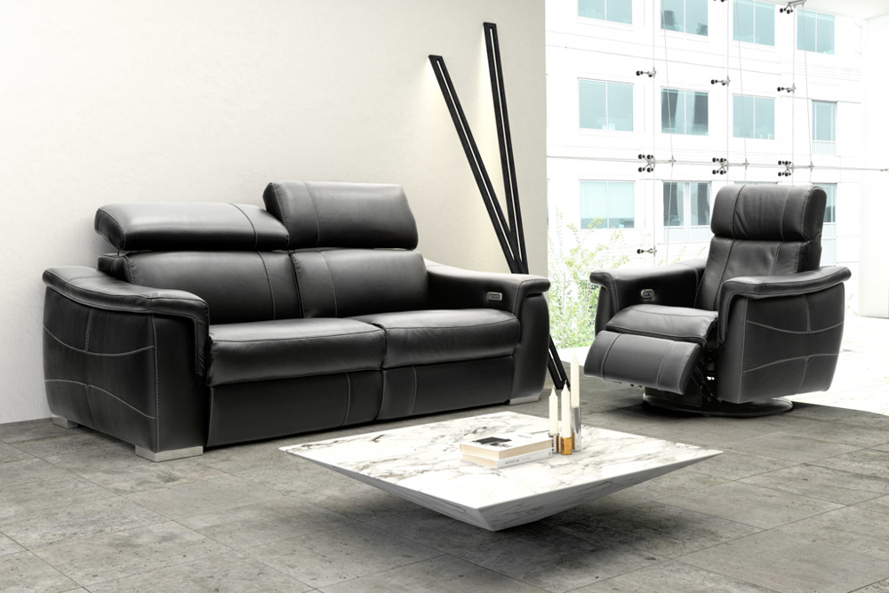 Picture of Power Reclining Loveseat