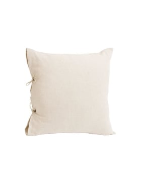 Coussin 18 x 18 pouces - TIE 8700508 - Bovi Home