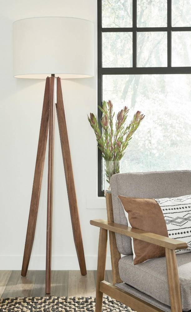 Picture of 71 Inch Floor Lamp