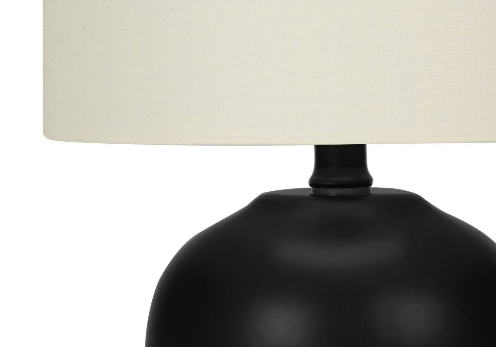 Picture of 17 Inch Table Lamp