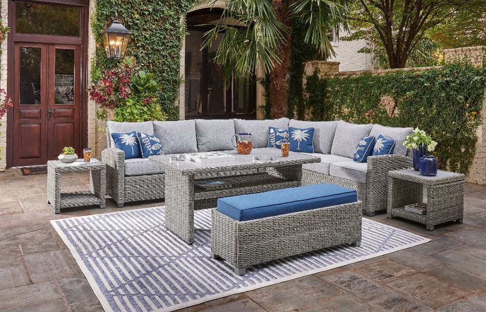 Picture of Set of 2 Outdoor Loveseats