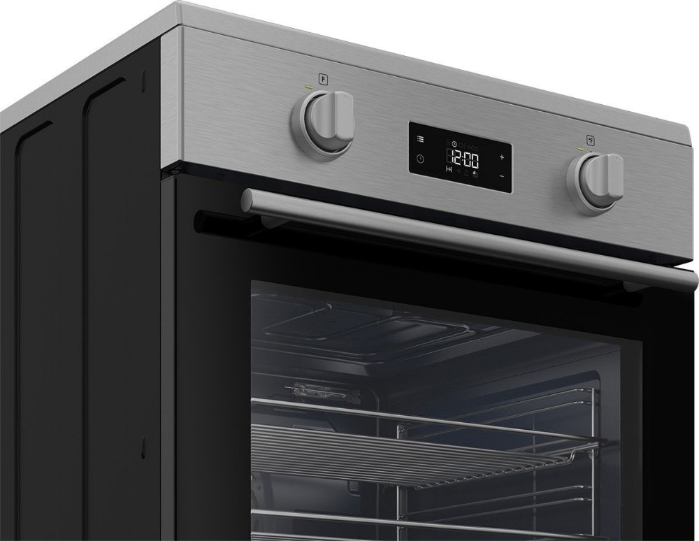 Cuisinière à induction 24 po. 2,51 pi³ avec convection Blomberg BIRC24102SS