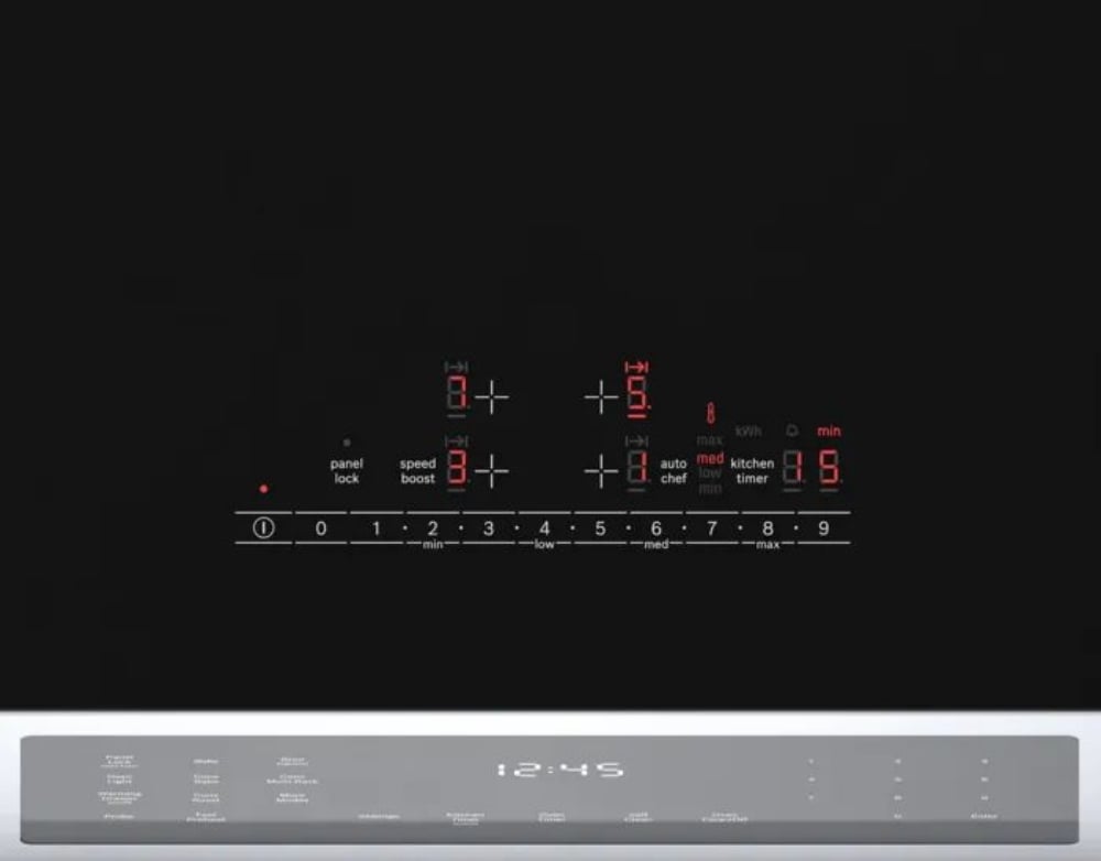 Cuisinière à induction encastrable 32 po. 4,6 pi³ avec convection Bosch HII8057C