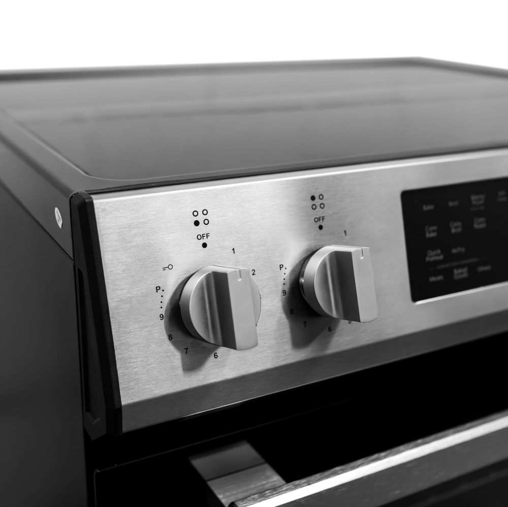 Cuisinière à induction encastrable 30 po. 5 pi³ avec convection Danby DIRC300BSSC