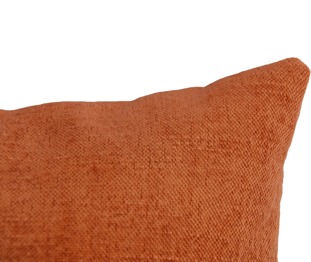 Coussin Paola 22 x 22 po. en velours rusty